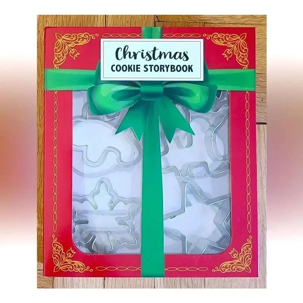 Christmas Holiday Cookie Storybook NIB Baking 12 Cutters Family Time